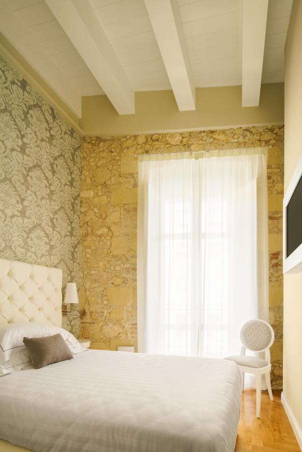 Boutique Hotel Carlo Felice 卡利亚里 外观 照片