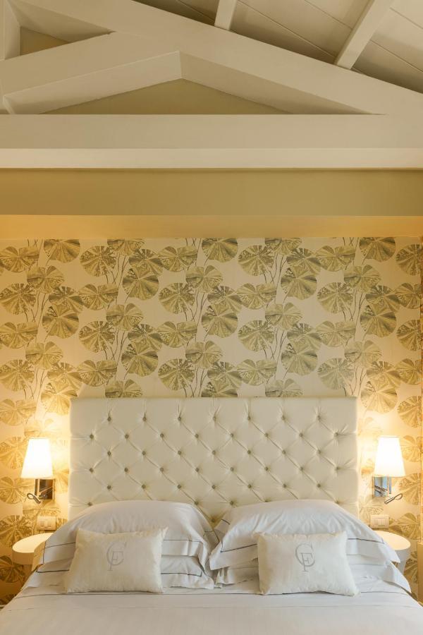 Boutique Hotel Carlo Felice 卡利亚里 外观 照片