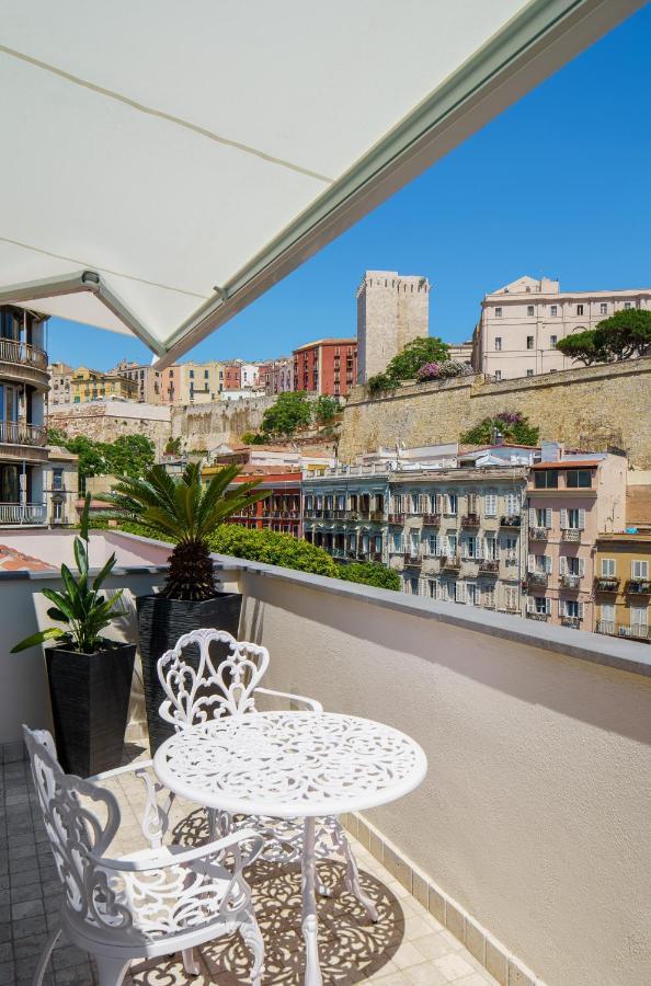 Boutique Hotel Carlo Felice 卡利亚里 外观 照片